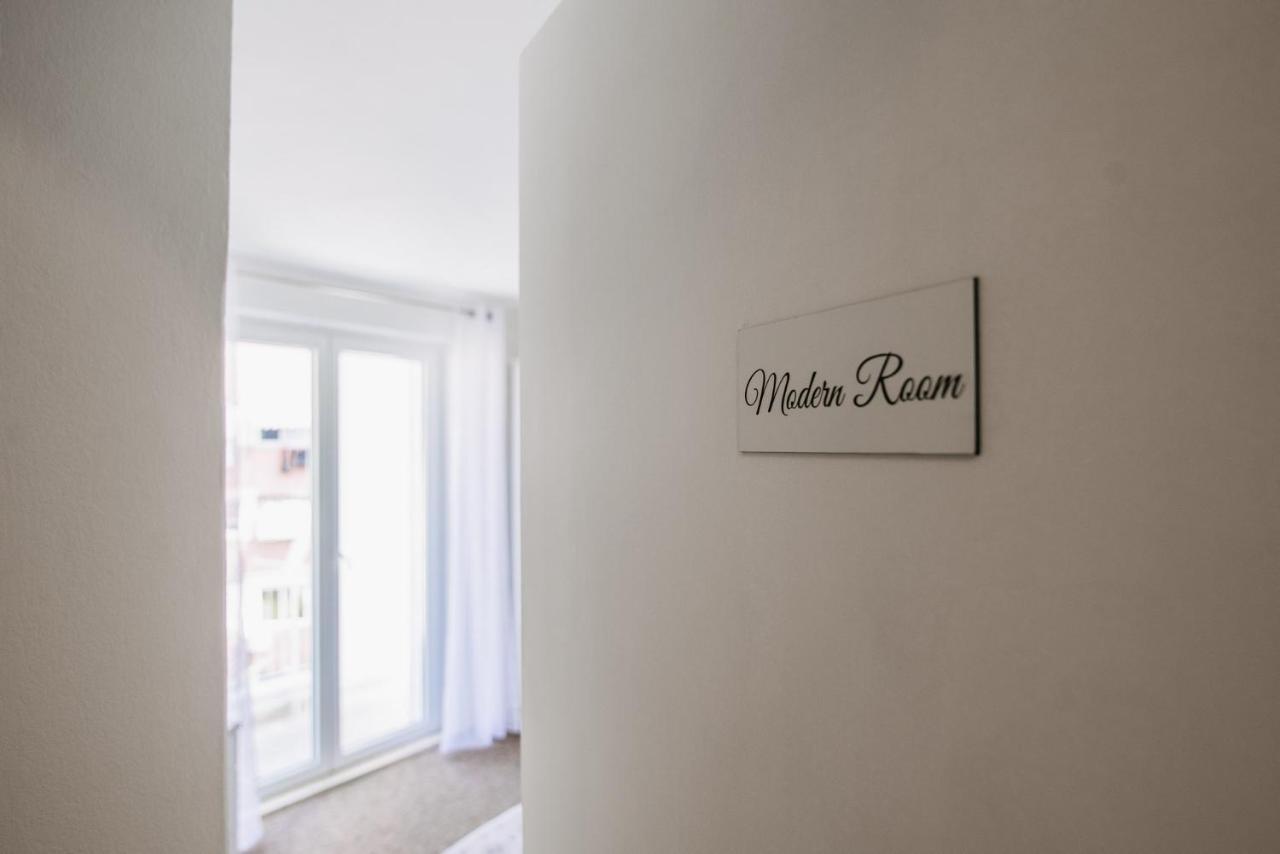 Sunnynest Apartment - 3Br Apt With Free Parking & Wi-Fi, Close To Lapad Bay Beach Dubrovnik Exteriör bild