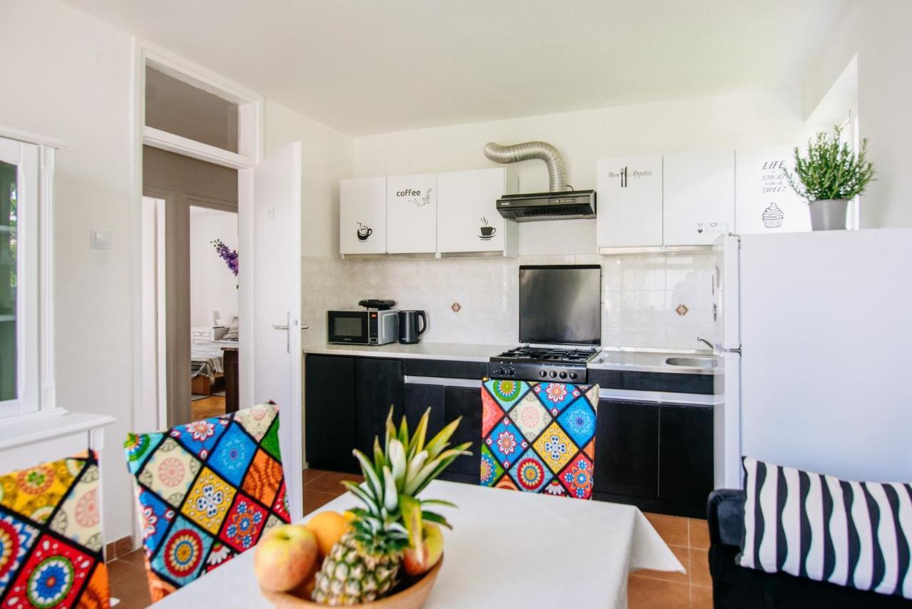 Sunnynest Apartment - 3Br Apt With Free Parking & Wi-Fi, Close To Lapad Bay Beach Dubrovnik Exteriör bild